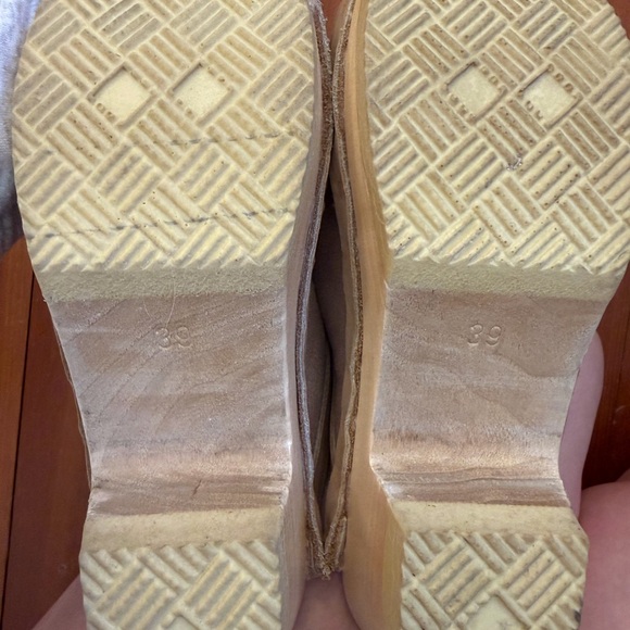 No. 6 Dakota Women's Tan Shearling Heel Clog - Picture 5 of 7